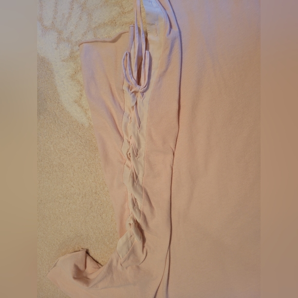 NSF LT.PINK TIE SIDE TEE size small - Picture 11 of 11